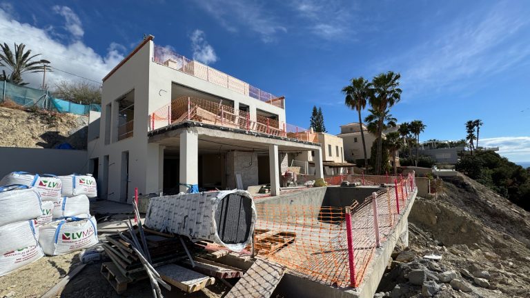 Moderna Villa frente al mar en Campello 34