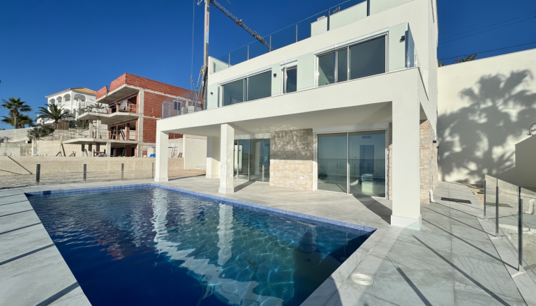 Moderna Villa frente al mar en Campello 75