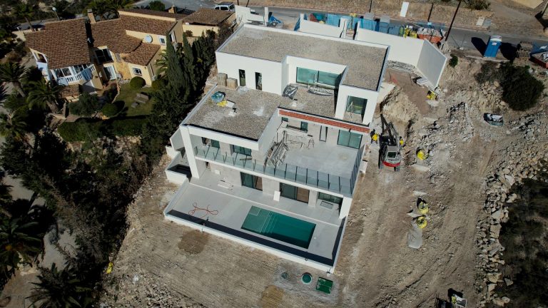 Una gran casa en la coveta fuma 42