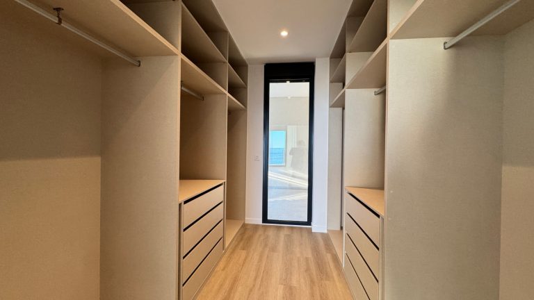 Una gran casa en la coveta fuma 57